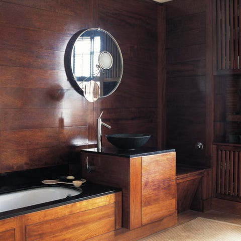 Loupe Images/Jan Baldwin. Inspiring Interiors: Bathroom: Modern Retro