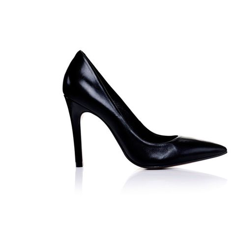Footwear, High heels, Black, Basic pump, Beige, Leather, Foot, Court shoe, Silver, Sandal, 