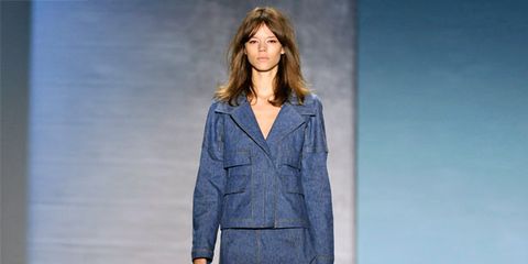 Clothing, Blue, Sleeve, Human body, Shoulder, Fashion show, Human leg, Joint, Outerwear, Style, 