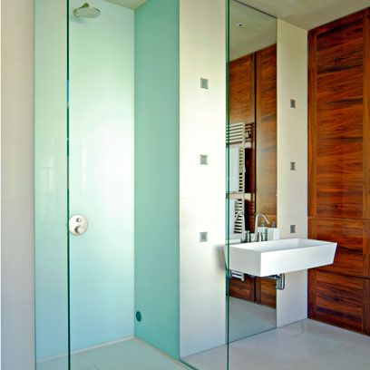 Wood, Bathroom sink, Architecture, Property, Plumbing fixture, Room, Wall, Floor, Glass, Tile, 