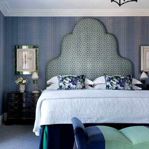 Blue, Room, Interior design, Green, Property, Wall, Bedding, Textile, Bed, Furniture, 