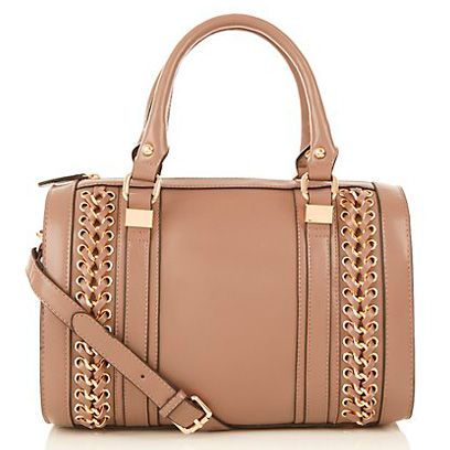 Product, Brown, Bag, White, Style, Fashion accessory, Luggage and bags, Tan, Leather, Strap, 