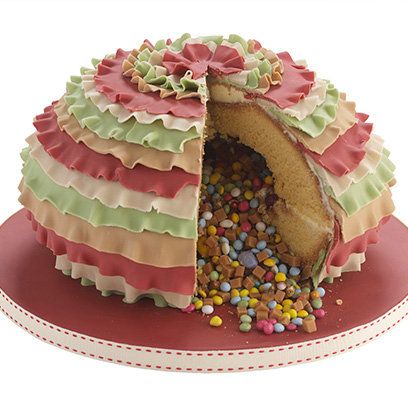 Pink, Dessert, Sweetness, Cake, Cuisine, Kuchen, Cake decorating, Sugar paste, Icing, Sugar cake, 