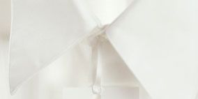 Product, White, Ribbon, Beige, Tan, Ivory, Material property, Peach, Knot, Label, 