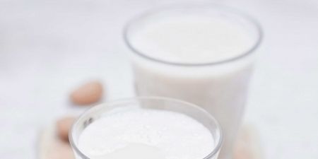 Drink, Ingredient, Drinkware, Milk, Plant milk, Dairy, Soy milk, Rice milk, Cup, Chemical compound, 