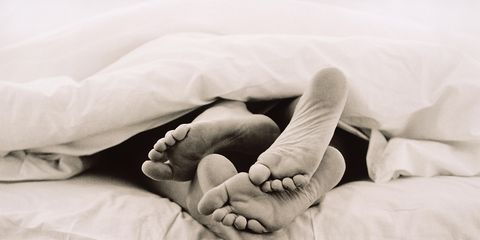 Finger, Comfort, Human leg, Sole, Toe, Barefoot, Wrist, Foot, Linens, Bedding, 