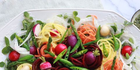 Food, Ingredient, Cuisine, Recipe, Flowering plant, Leaf vegetable, Red onion, Produce, Dishware, Vegetable, 