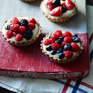 French fruit tarts