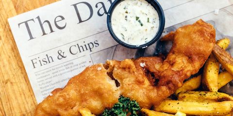 Dish, Fish and chips, Food, Fried food, Ingredient, Cuisine, French fries, Deep frying, Junk food, Chicken and chips, 