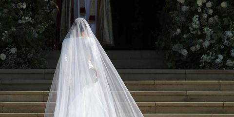 Veil, Bridal veil, White, Bridal accessory, Bride, Dress, Wedding dress, Tradition, Wedding, Gown, 
