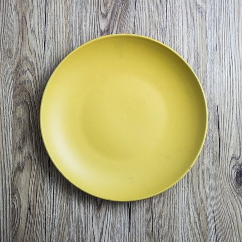 Dishware, Yellow, Plate, Tableware, Platter, Serveware, Circle, Bowl, 