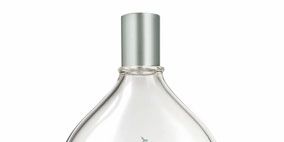 Liquid, Fluid, Product, Glass, Bottle, Glass bottle, Transparent material, Perfume, Barware, Solution, 