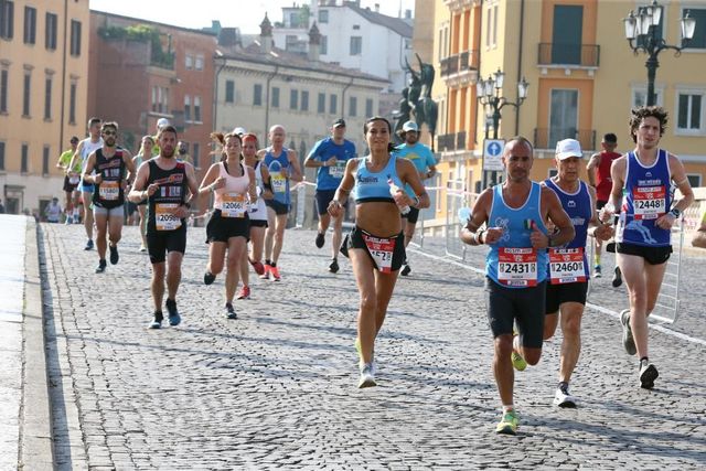 Di corsa alla Giulietta&amp;Romeo Half Marathon di Verona ( )