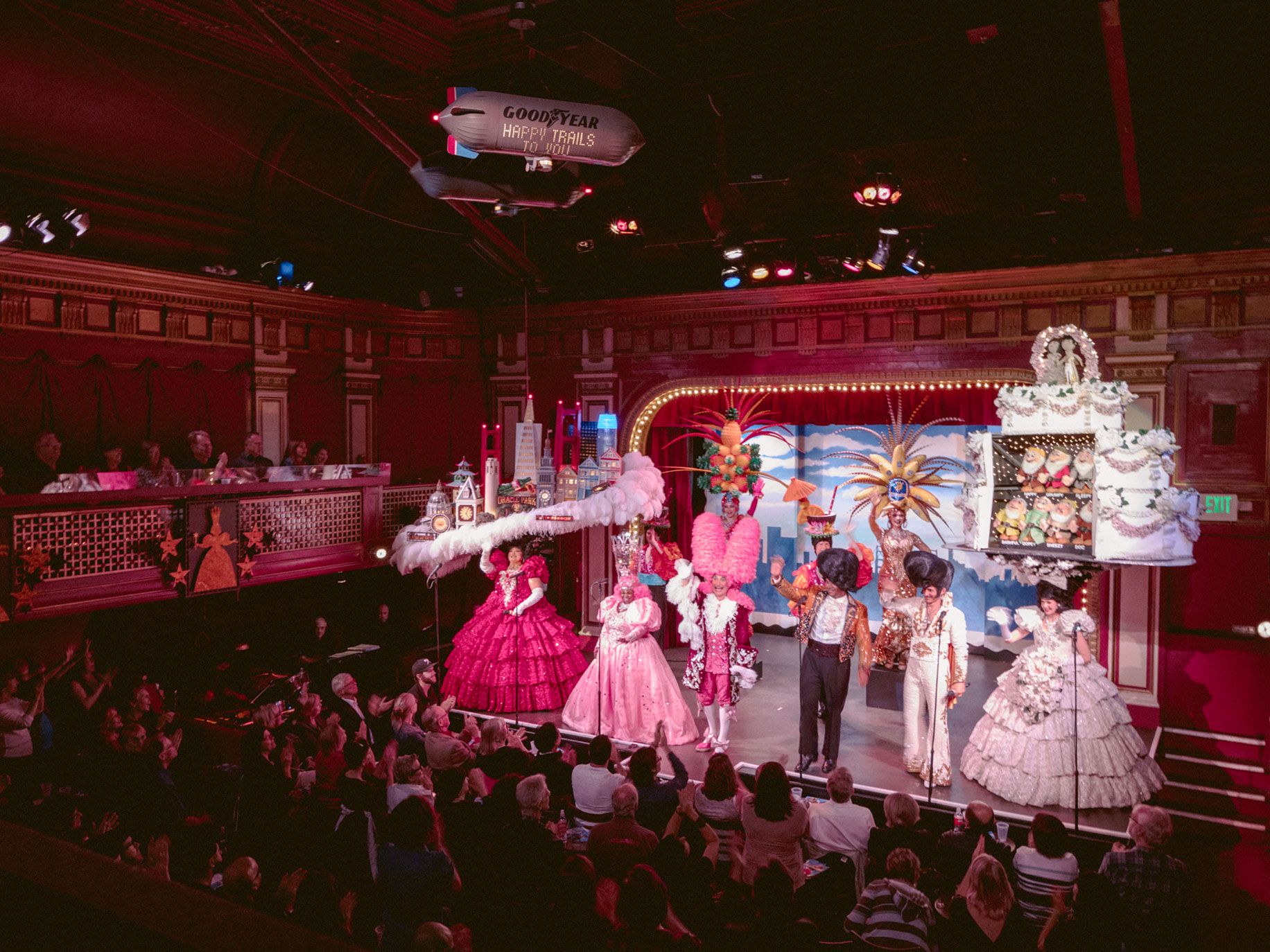 beach blanket babylon schedule