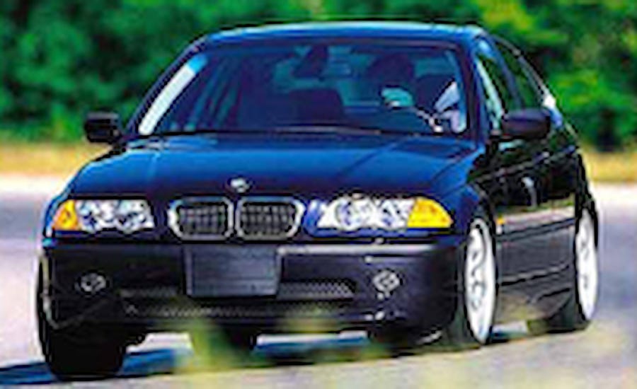 Bmw 330i Road Test Reviews Car And Driver Bmw 330i