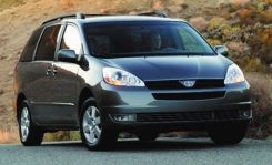 2004 toyota sienna review