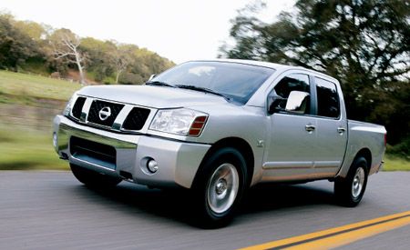 2004-nissan-titan-photo-9376-s-original.jpg