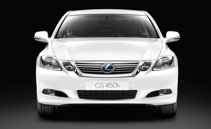 https://hips.hearstapps.com/amv-prod-cad-assets.s3.amazonaws.com/images/09q3/267587/2010-lexus-gs350-gs460-gs450h-photo-296584-s-original.jpg?crop=1xw:1xh;center,center&resize=900:*