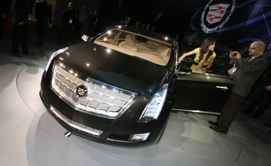 Cadillac XTS Platinum Concept Photos and Info | News | Car and Driver