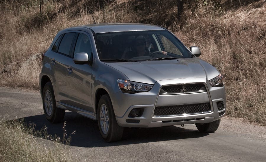 2011 Mitsubishi Outlander Sport: Mitsu Outlander Review – Car and Driver