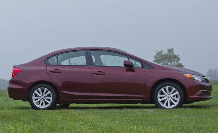 2012 Honda Civic EX Sedan Road Test | Review | Car and Driver