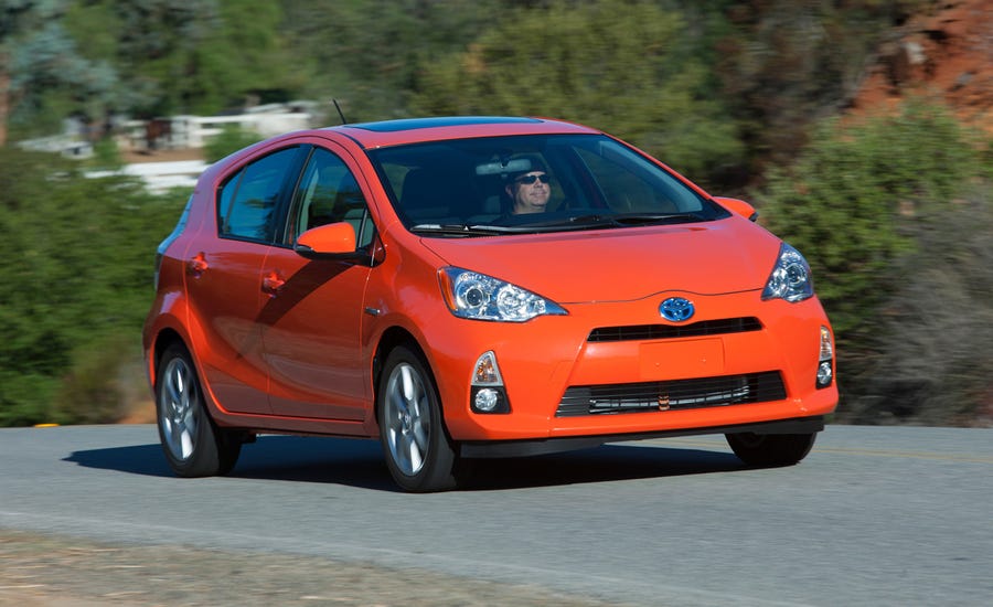 2012 Toyota Prius C First Drive | Reviews | Car and Driver