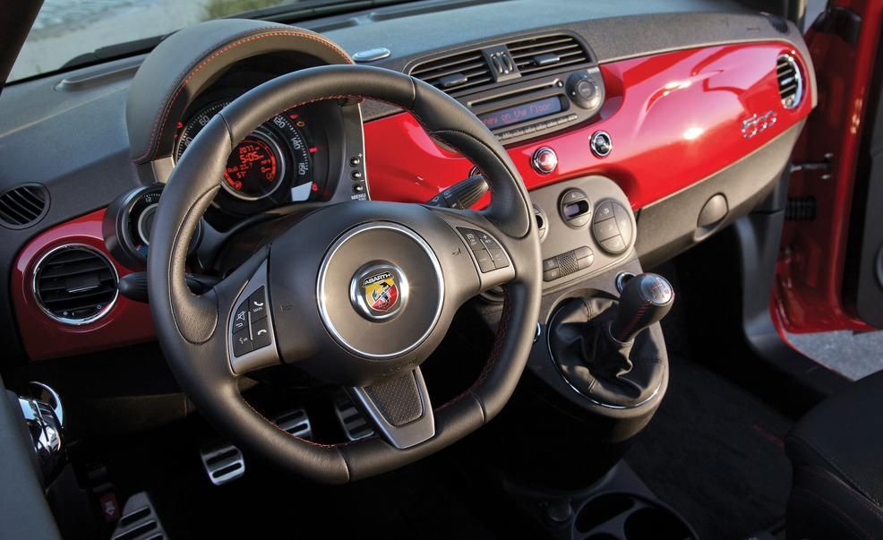 2012 Fiat 500 Abarth interior Pictures | Photo Gallery | Car and ...