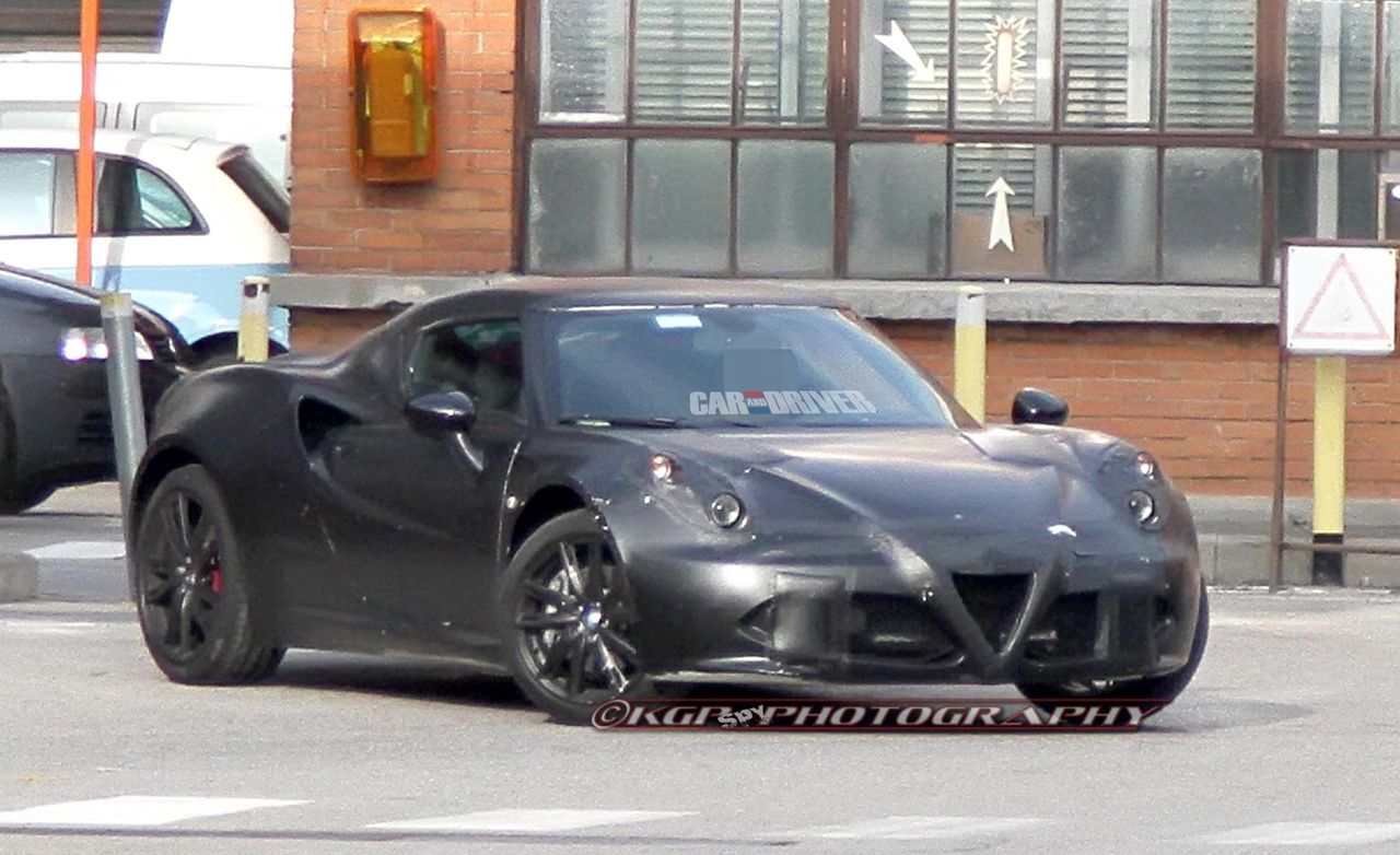 Alfa Romeo 4C Reviews | Alfa Romeo 4C Price, Photos, and Specs | Car and Driver