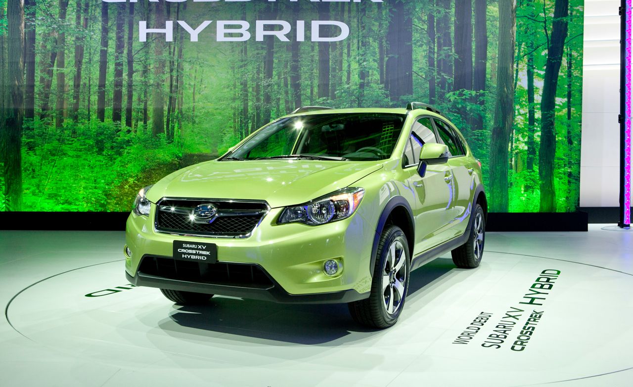 2017 Subaru Xv Crosstrek Hybrid Test Review Car And Driver
