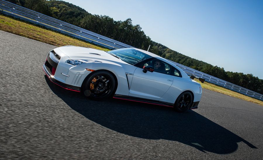 2015 Nissan GT-R / GT-R NISMO First Drive | Review | Car ...