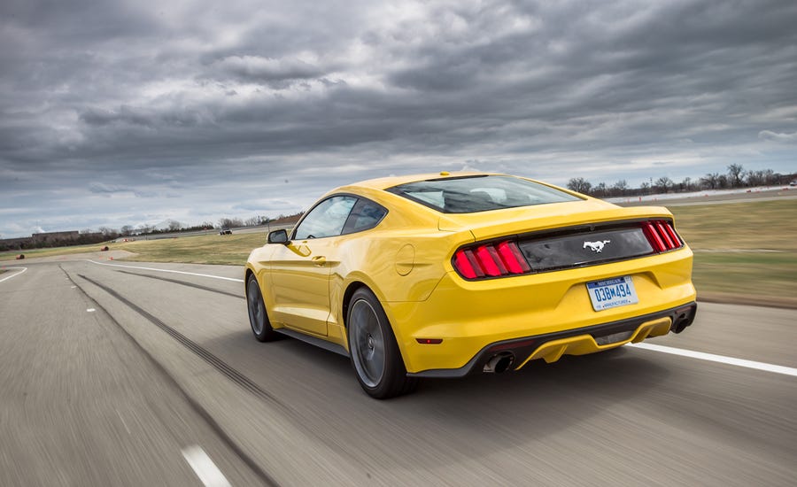 2015 Ford Mustang 2.3L EcoBoost First Ride – Review – Car and Driver