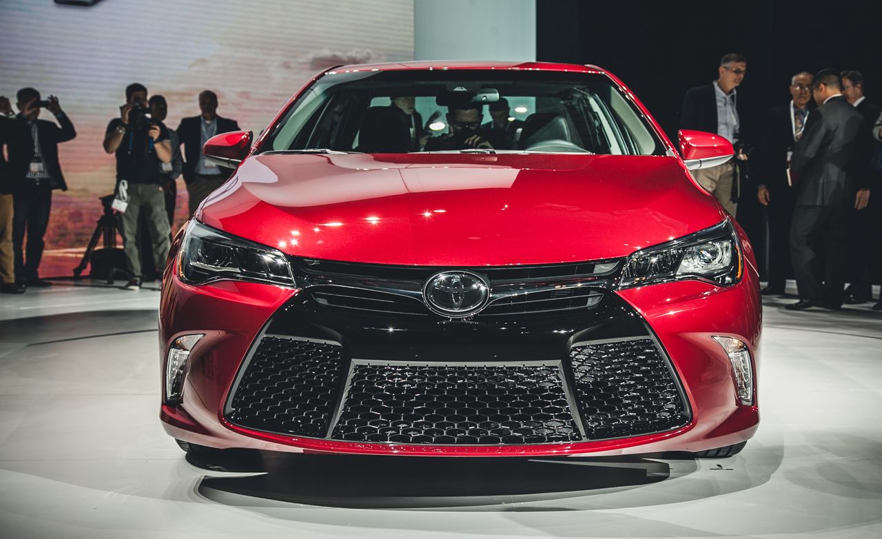 2015 Toyota Camry Photos and Info | News | Car and Driver