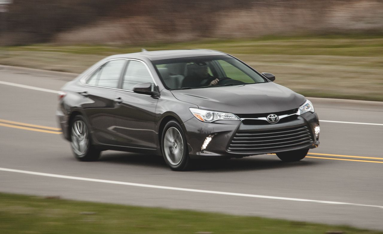 2015 Toyota Camry XLE Test | Review | Car and Driver