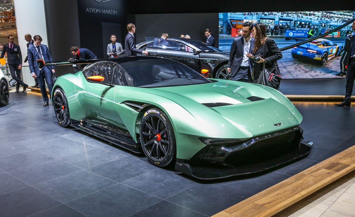 Unstoppable Power: The 2016 Aston Martin Vulcan