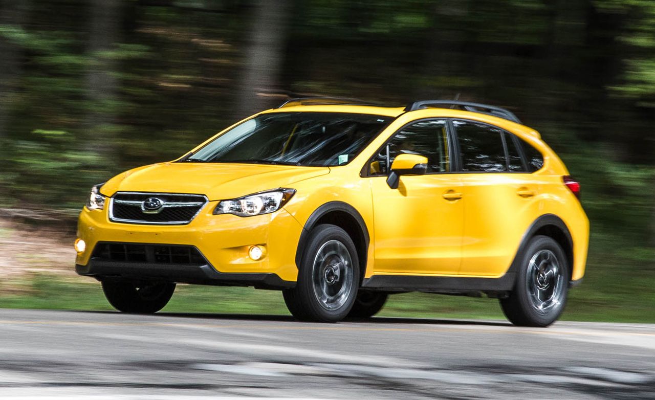 2015 Subaru XV Crosstrek 2.0i Test | Review | Car and Driver