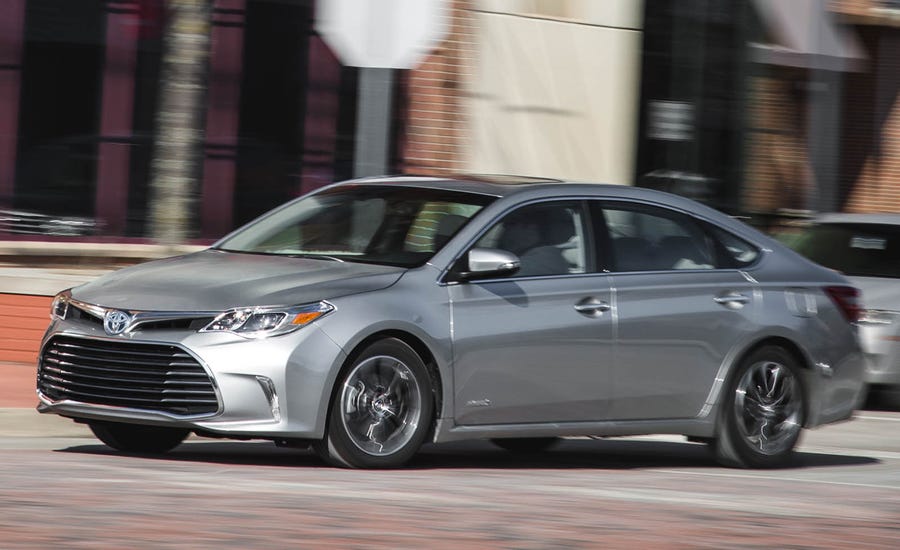 2016 Toyota Avalon Hybrid Test 