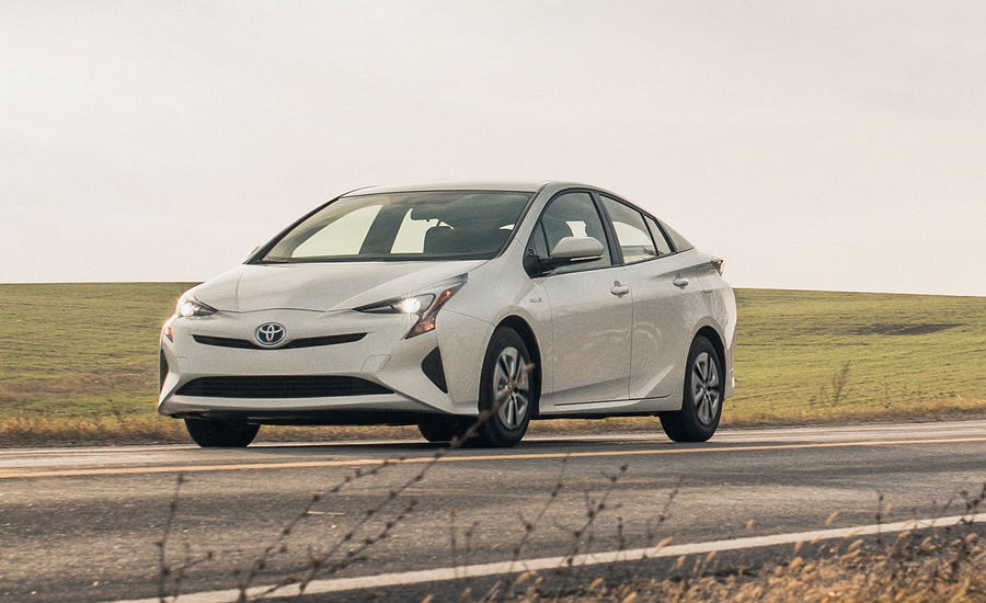 2016 Toyota Prius Two Eco Test | Review | Car and Driver