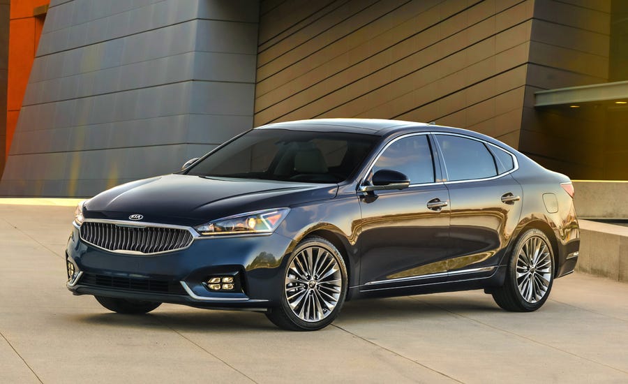 2017 Kia Cadenza Photos and Info | News | Car and Driver