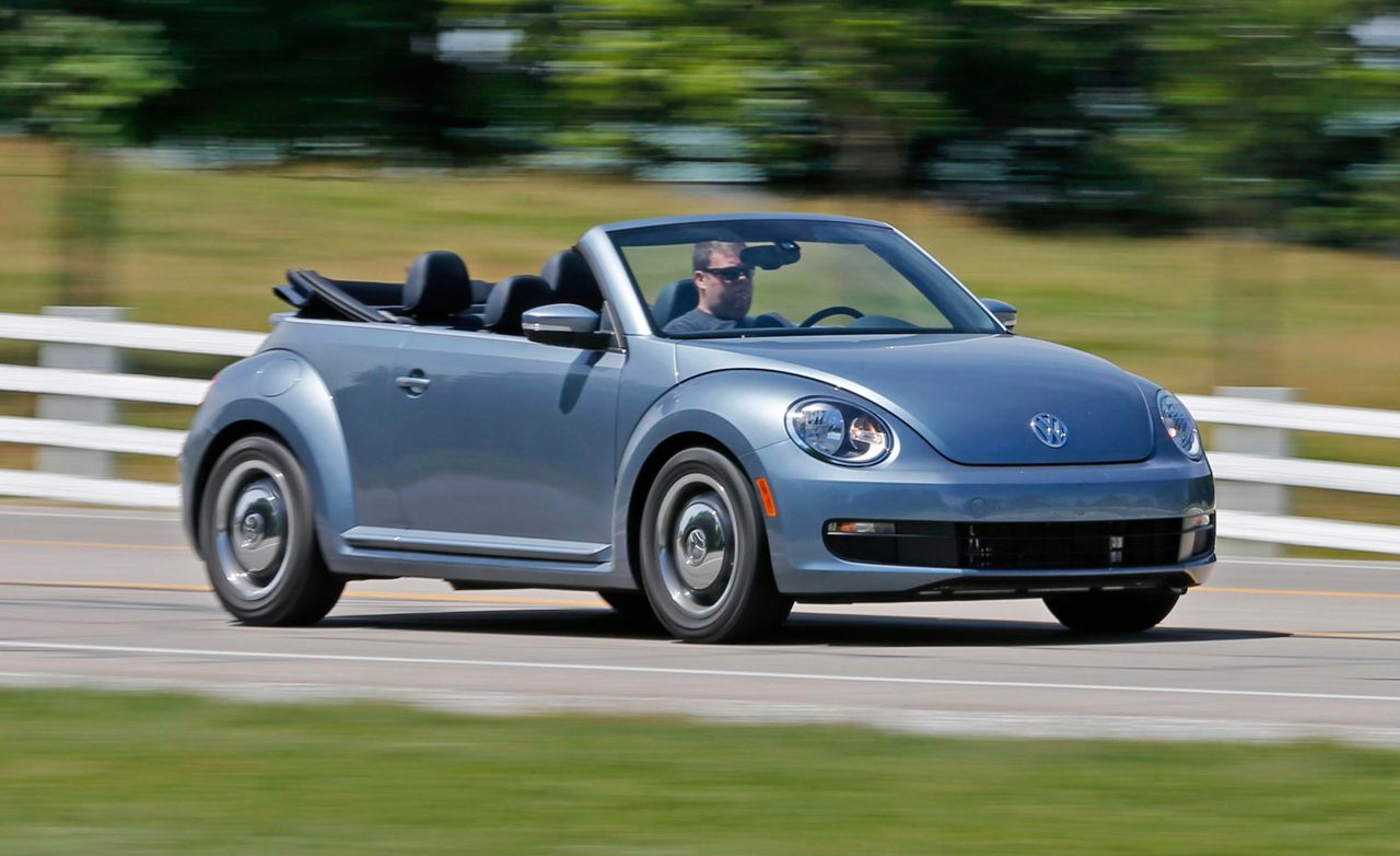 2016 Volkswagen Beetle Convertible 1.8T Denim Edition Test