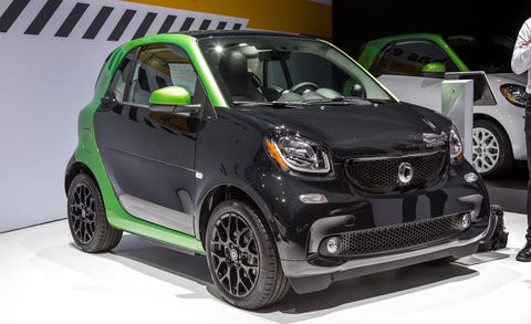 2017 Smart Electric Drive Official Photos And Info 8211 News If There Is One Car That S Ideal For Electrification It The Smart Fortwo Tiny Two Seat City Runabout Has Recently Introduced A Much Improved