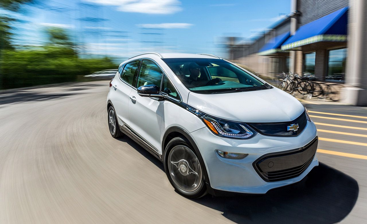 2019 Chevrolet Bolt Ev Reviews Price Photos 2019 Chevrolet Bolt Ev Reviews Price Photos And Specs Car Driver