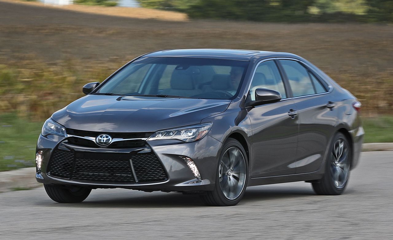 2017 Toyota Camry XSE V-6 Test – Review – Car and Driver