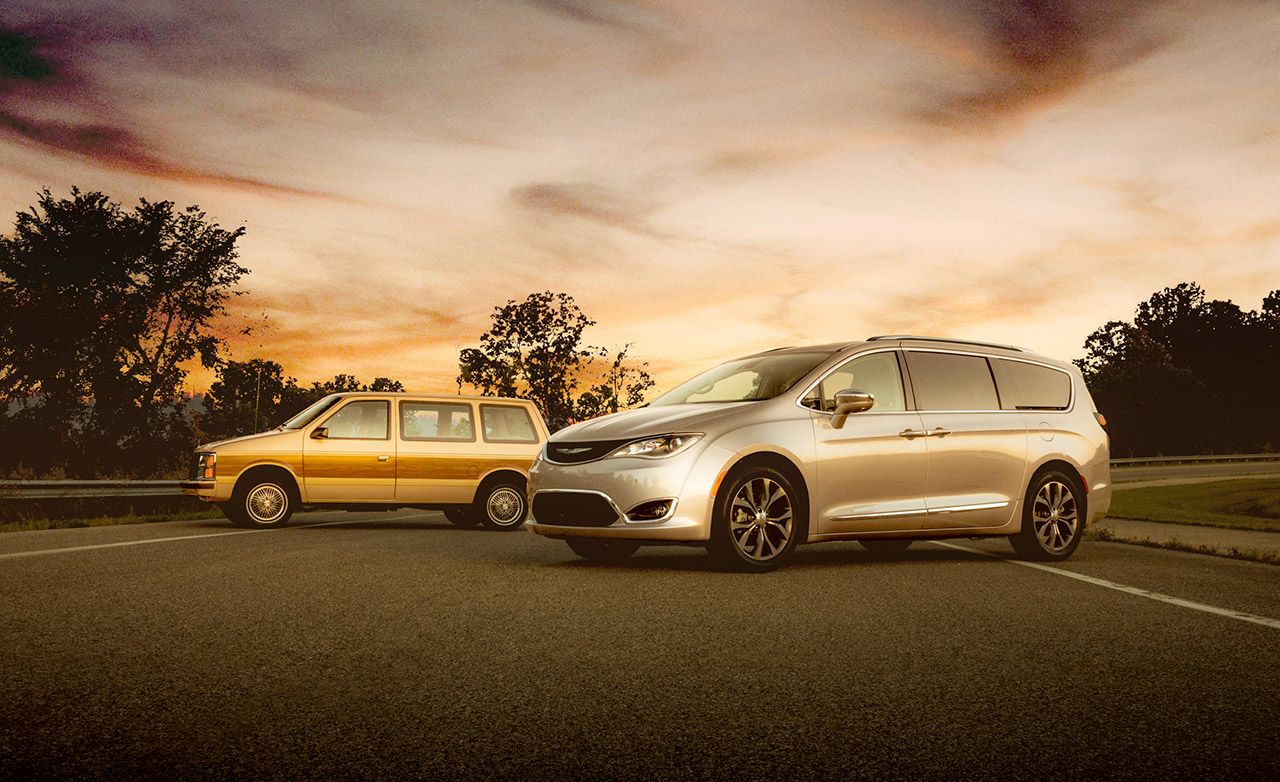 2019 Chrysler Pacifica Reviews Price Photos 2019 Chrysler Pacifica Reviews Price Photos And Specs Car Driver