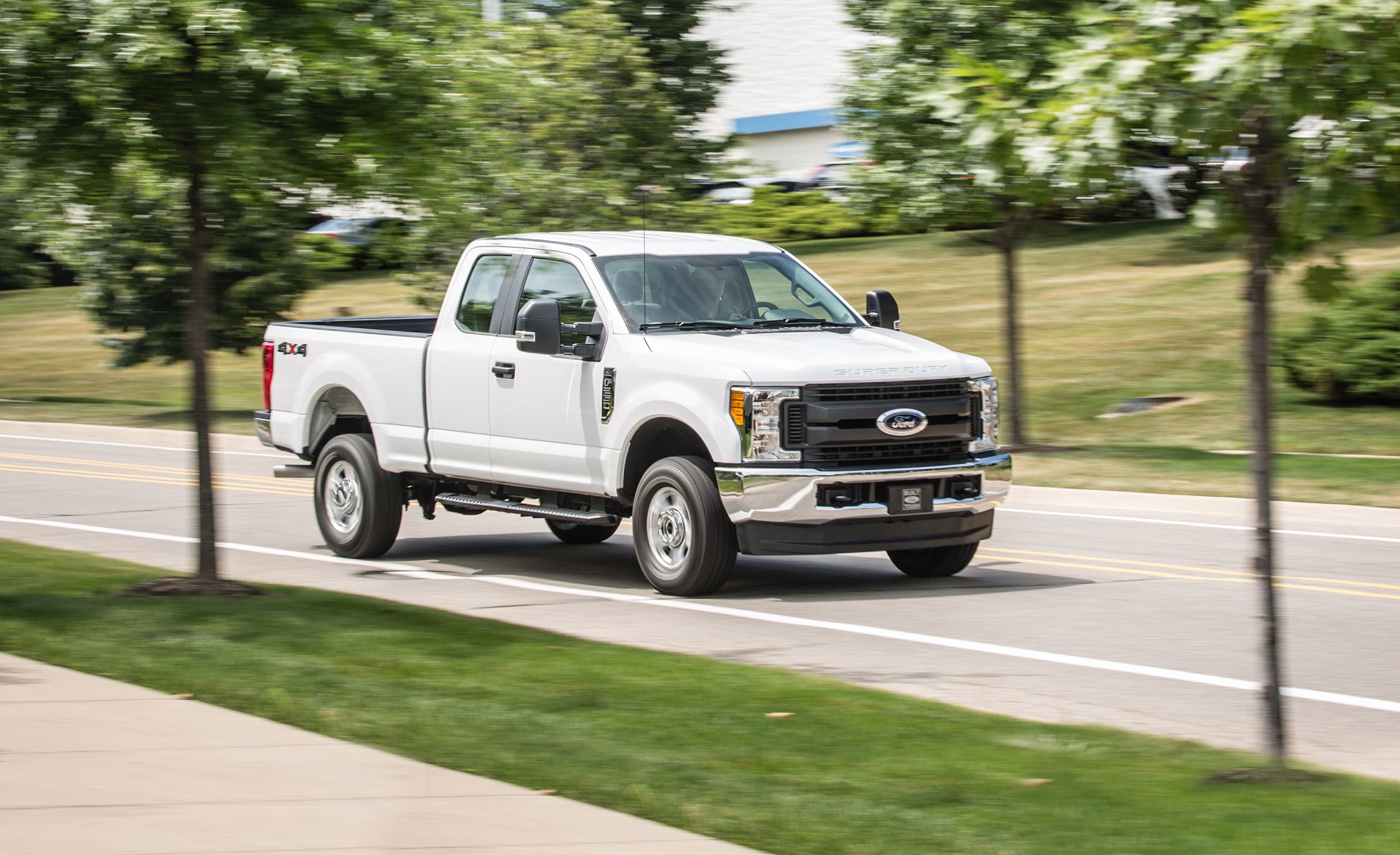 2017 Ford F 250 Super Duty Gasoline V 8 Supercab 4x4 Test Review