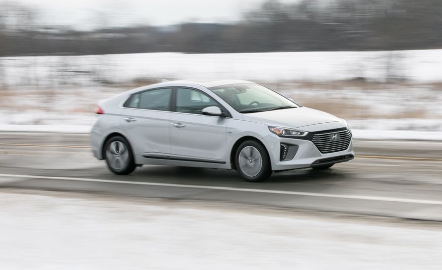 2018-hyundai-ioniq-plug-in-hybrid-test-review-car-and-driver