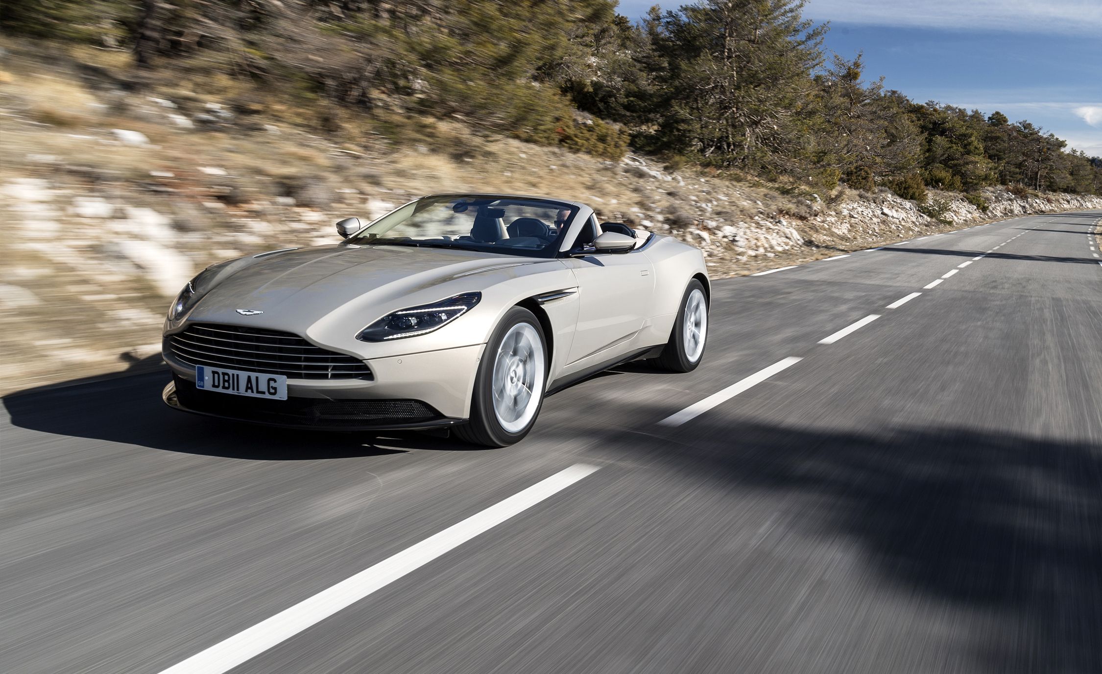 db11 volante