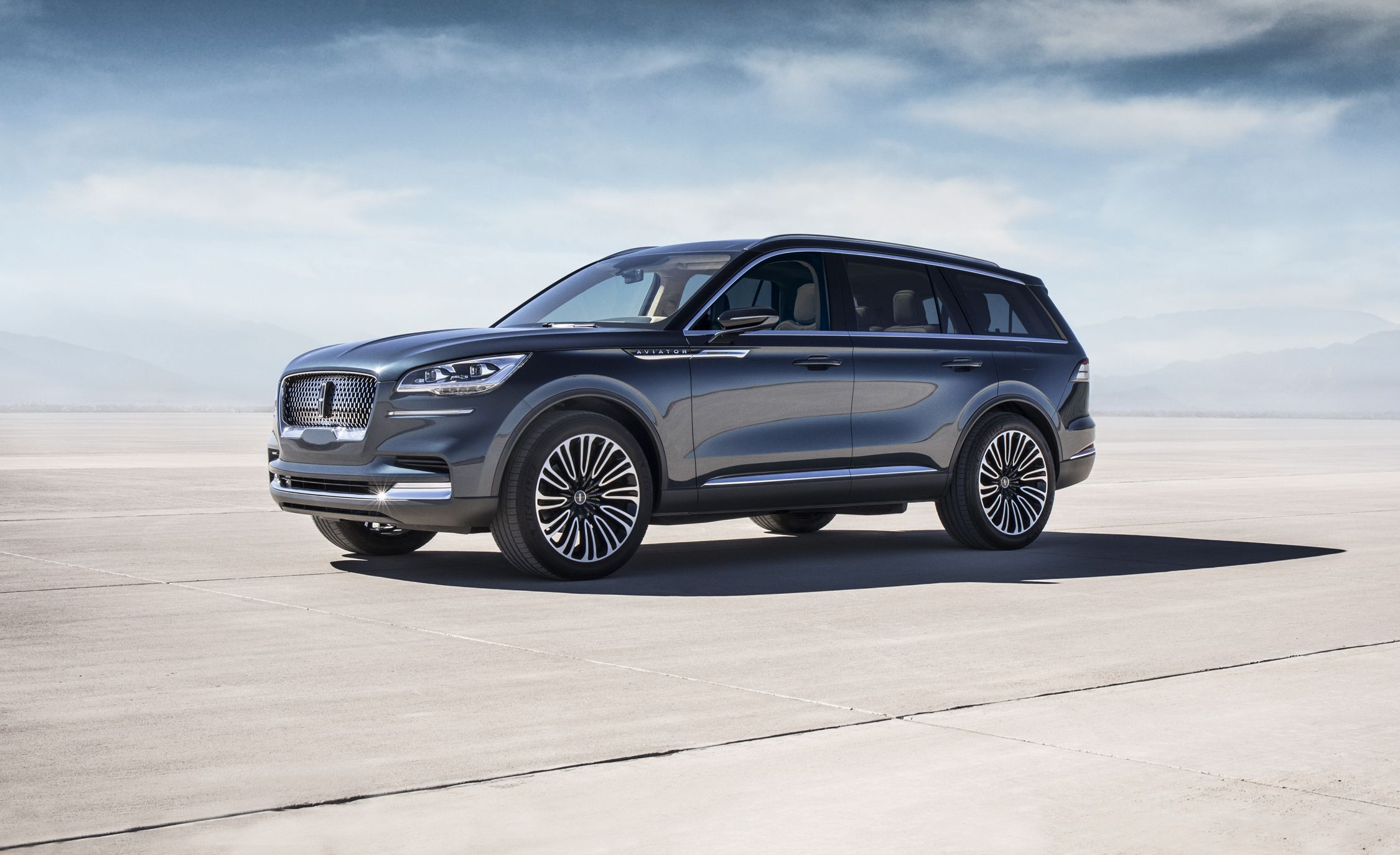 Lincoln Aviator Reviews Lincoln Aviator Price, Photos, and Specs