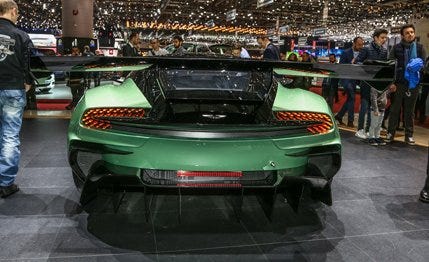 2016 aston martin vulcan