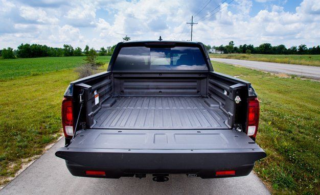 2017 Honda Ridgeline Cargo E And Storage Review Car Driver