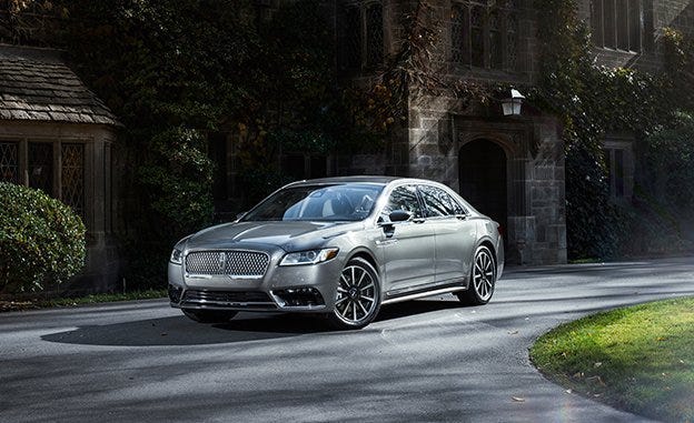 2017 Lincoln Continental 3 0t Awd Test Review Car And Driver View 18 Photos